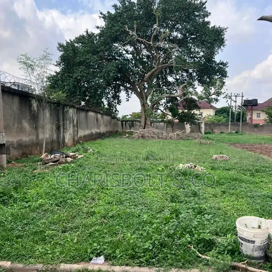 1.4 Hectares Jabi Cofo Tarred Road