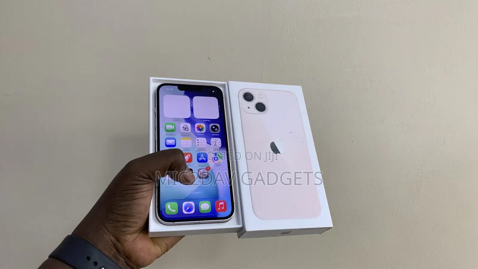 Apple iPhone 13 256 GB Pink