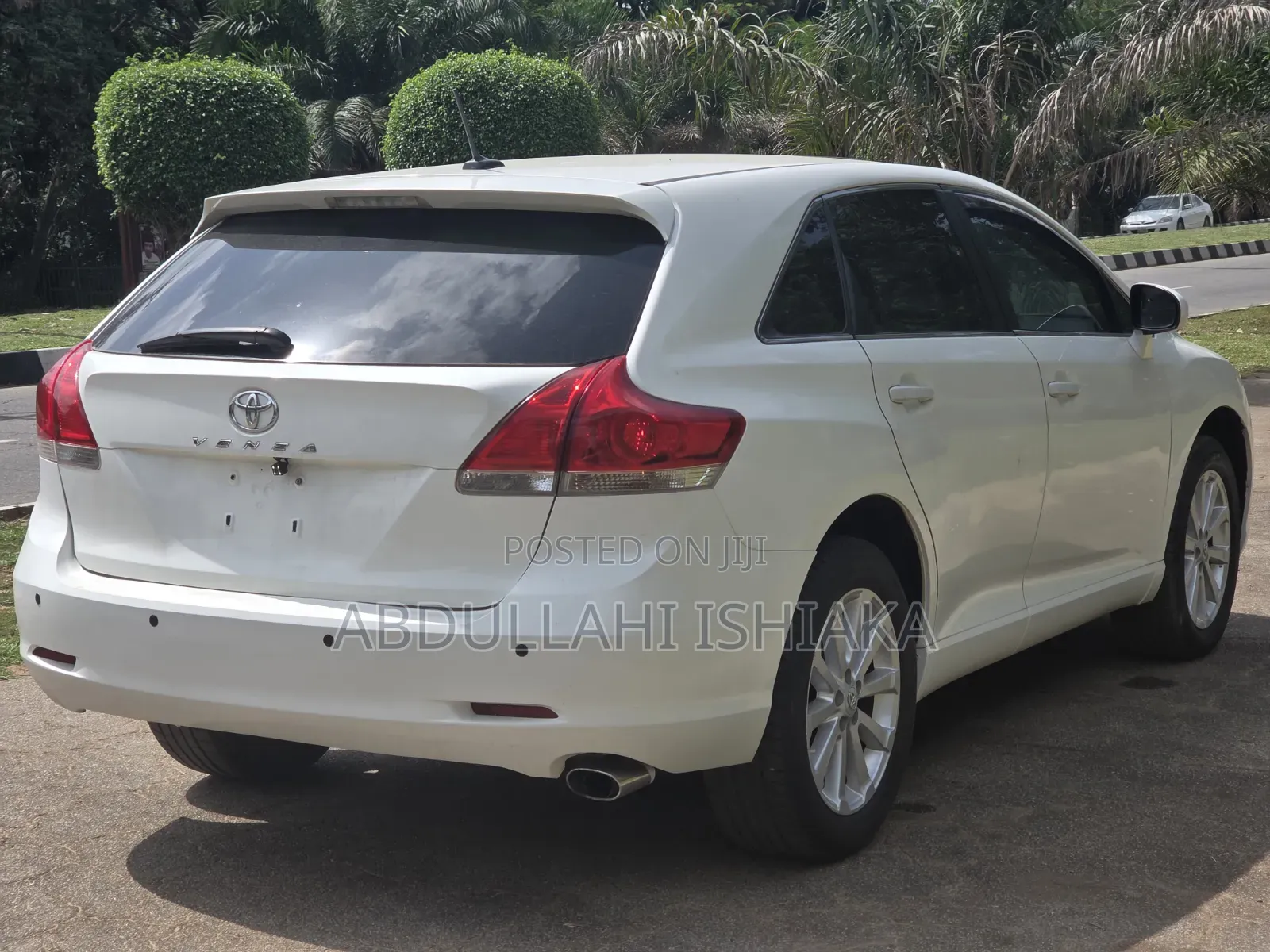 Toyota Venza 2010 White