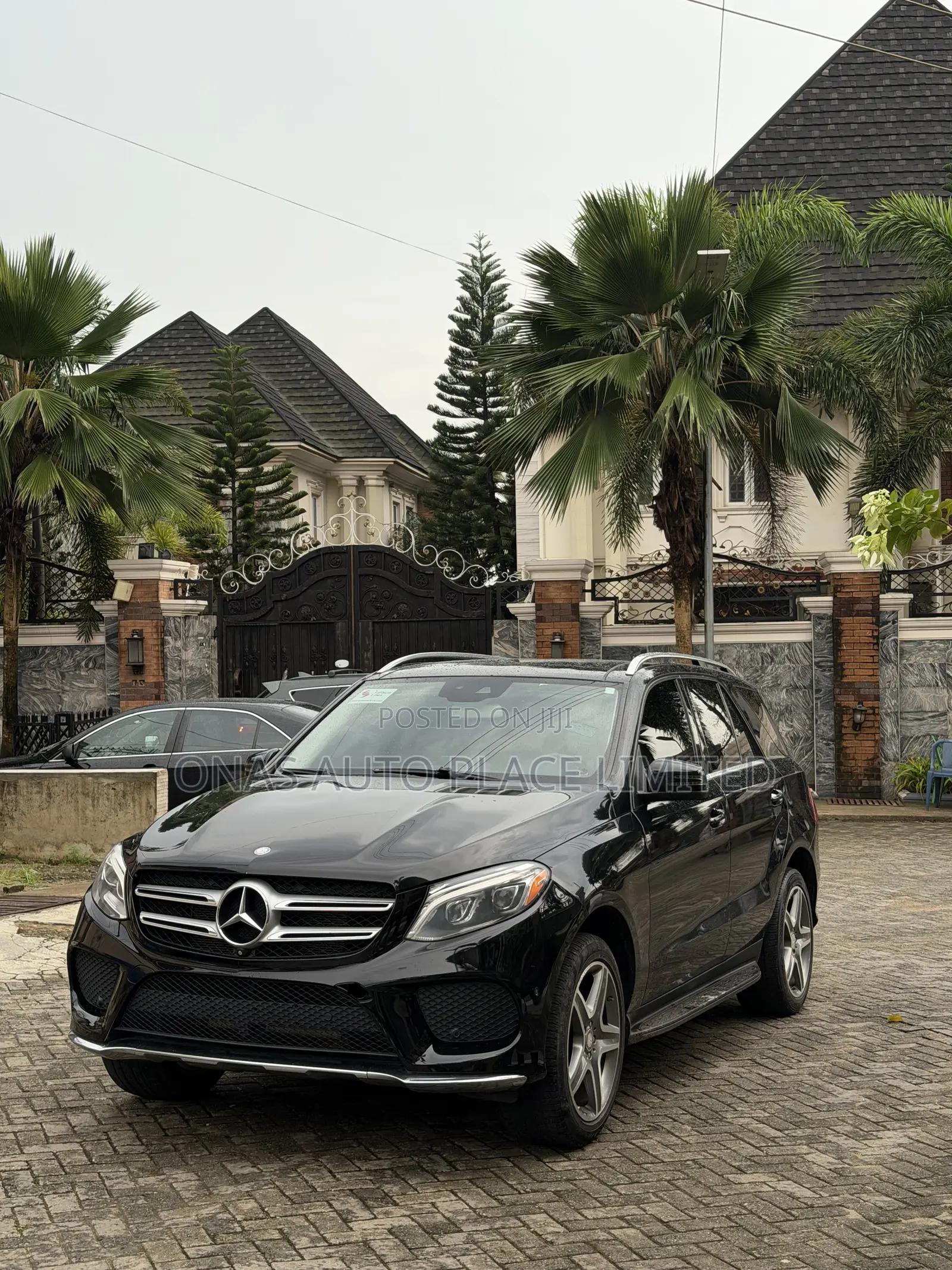 Mercedes-Benz GLE-Class GLE 400 4MATIC 2016 Black