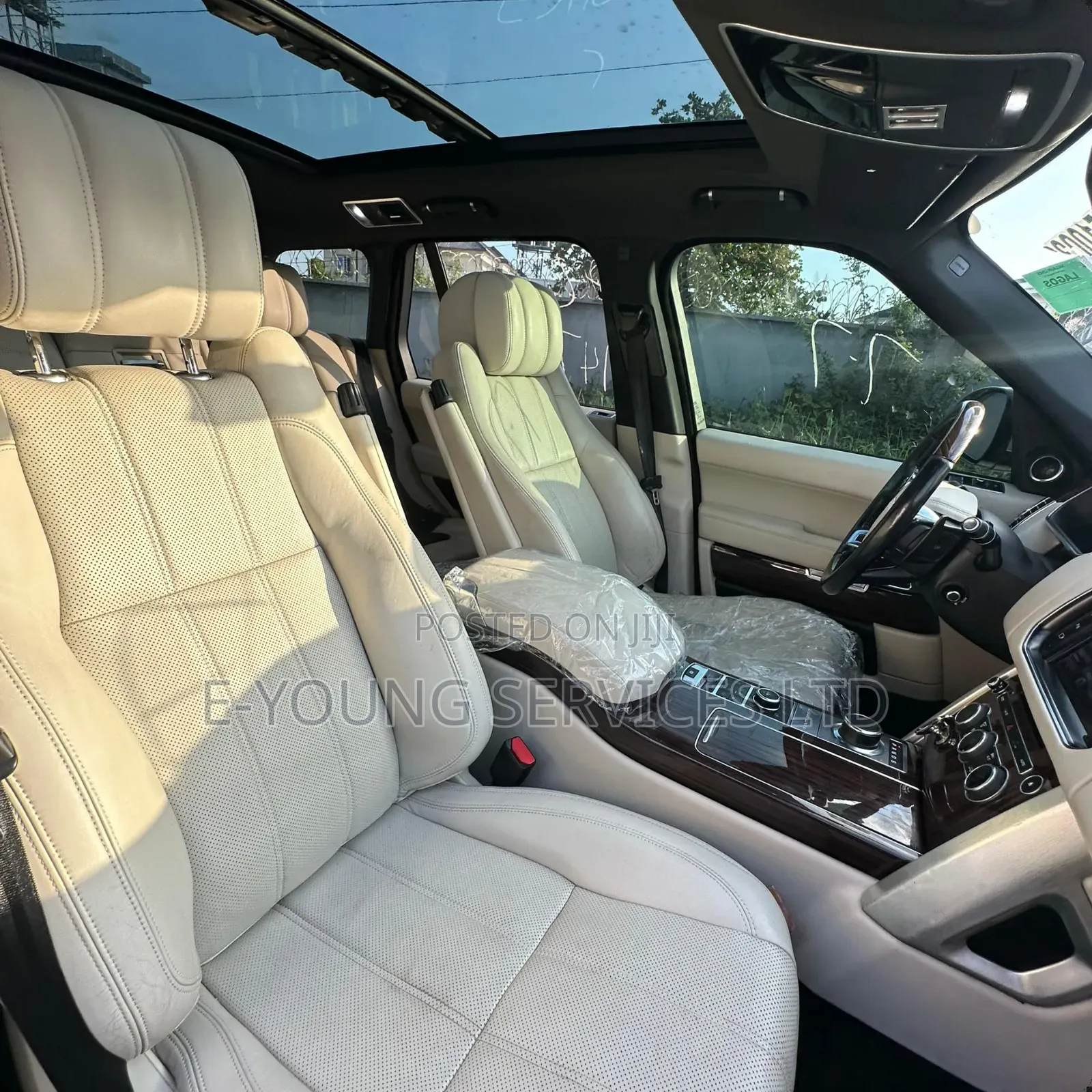 Land Rover Range Rover Vogue 2014 White