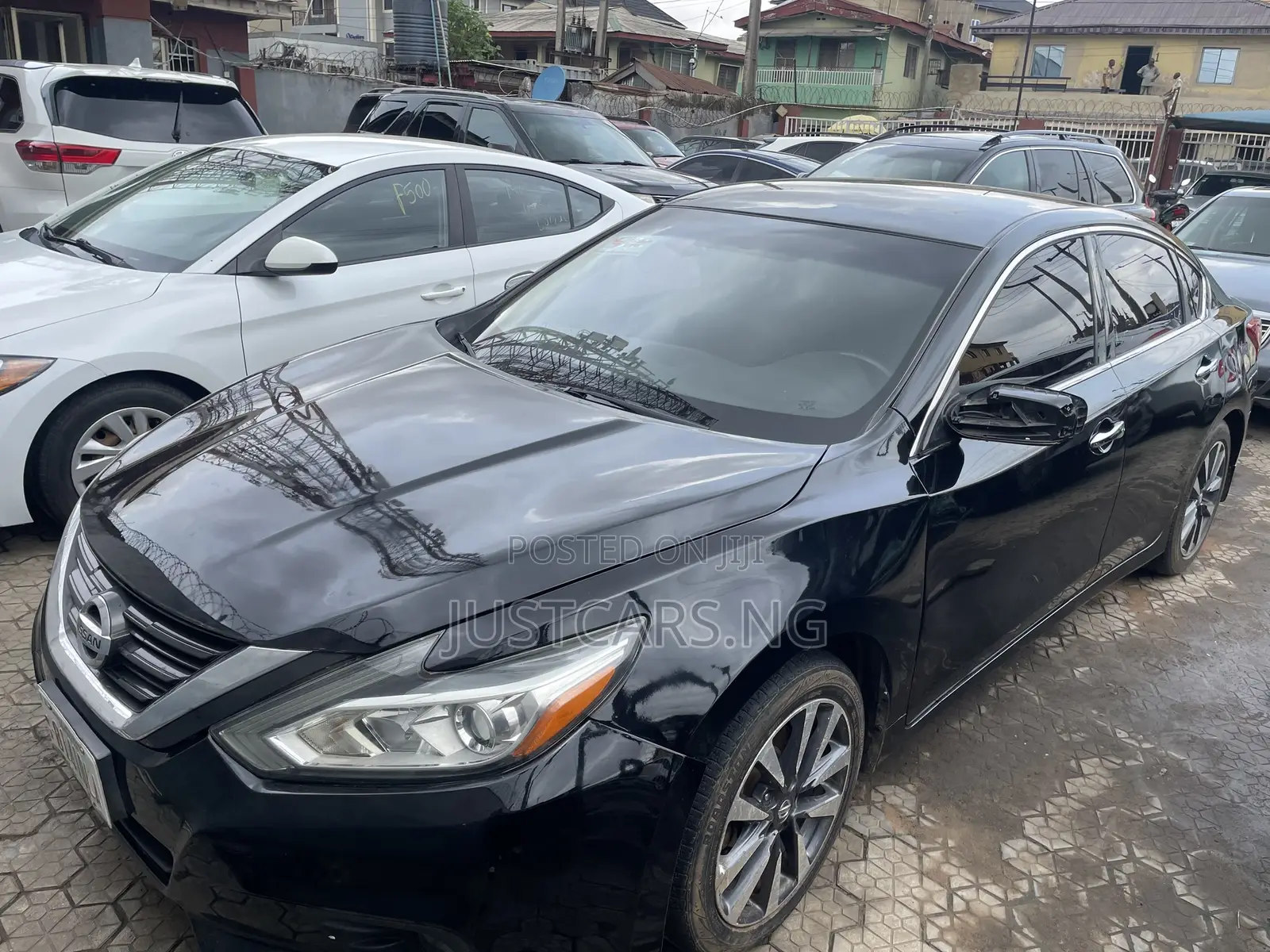 Nissan Altima 2017 Black