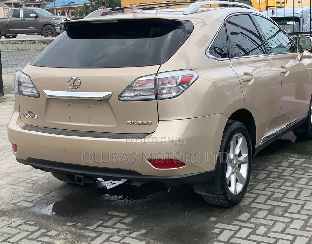 Lexus RX 350 2010 Gold