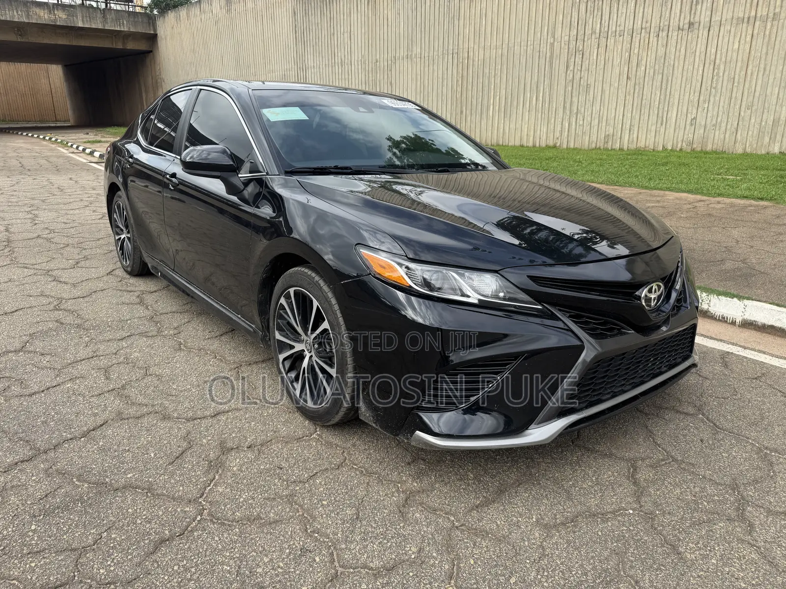 Toyota Camry 2020 Black