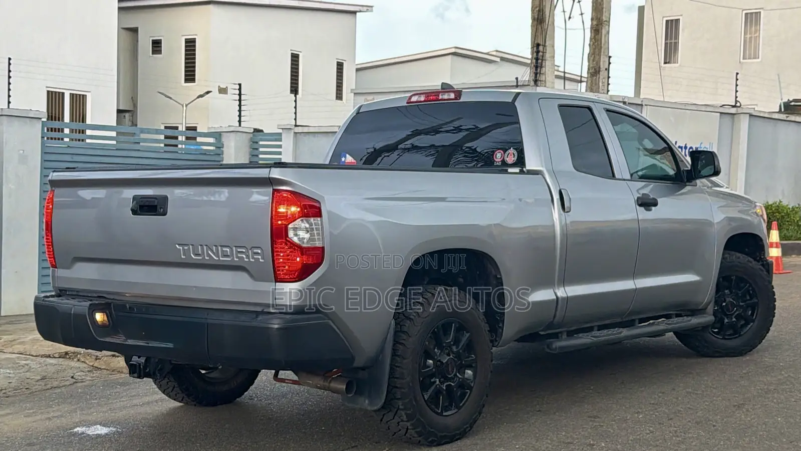 Toyota Tundra SR 2021 Gray