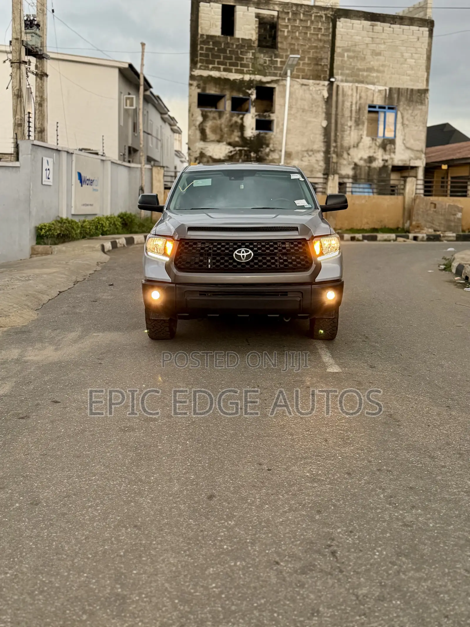 Toyota Tundra SR 2021 Gray