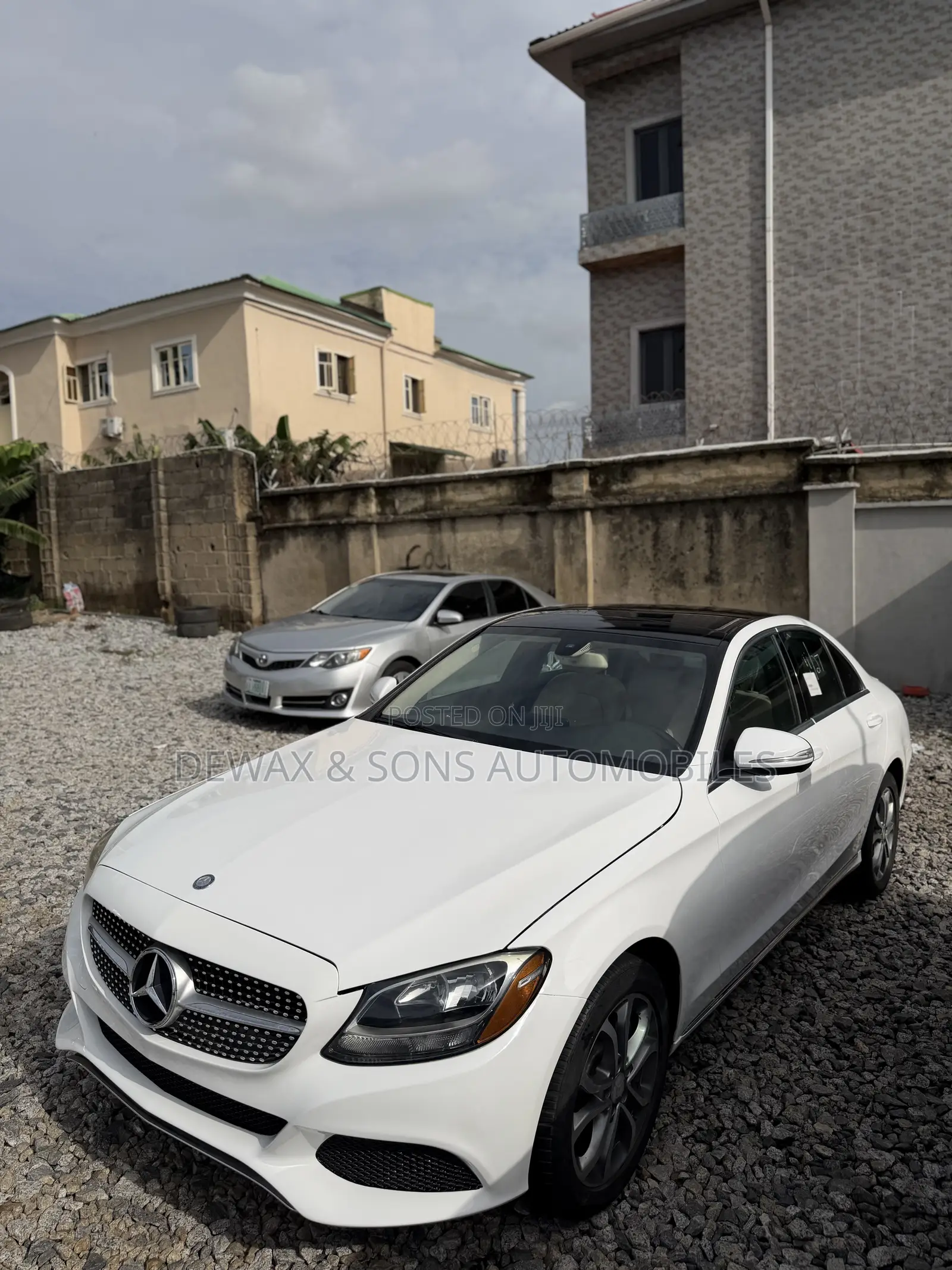 Mercedes-Benz C300 Luxury 4Matic Sedan AWD (2.0L 4cyl 7A) 2016 White