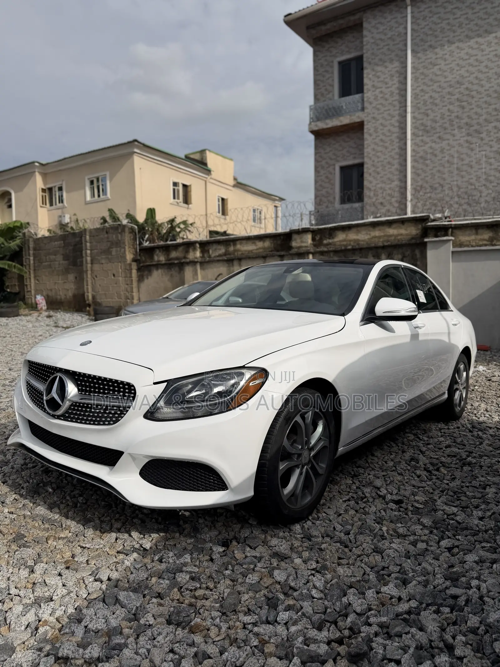 Mercedes-Benz C300 Luxury 4Matic Sedan AWD (2.0L 4cyl 7A) 2016 White