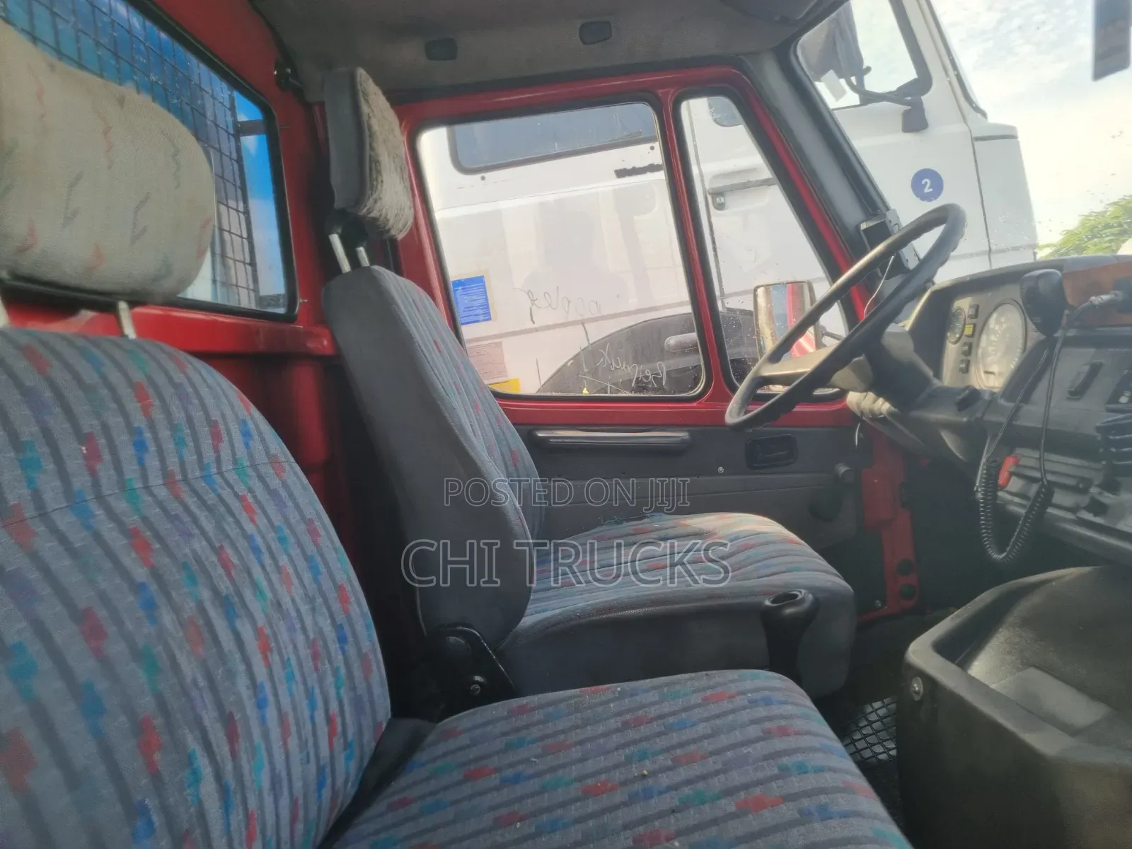 Mercedes Benz 210 Mini Truck
