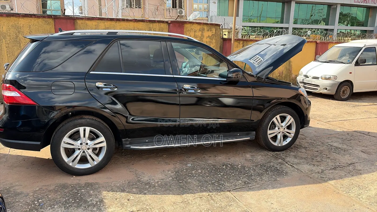 Mercedes-Benz M Class ML350 4MATIC 4dr SUV AWD (3.5L 6cyl 7A) 2014