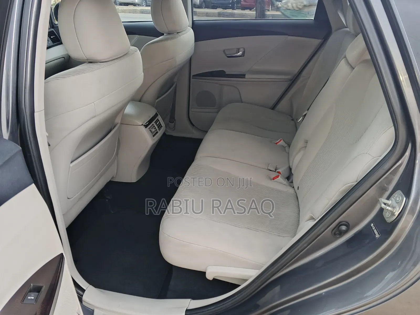 Toyota Venza 2010 Gray