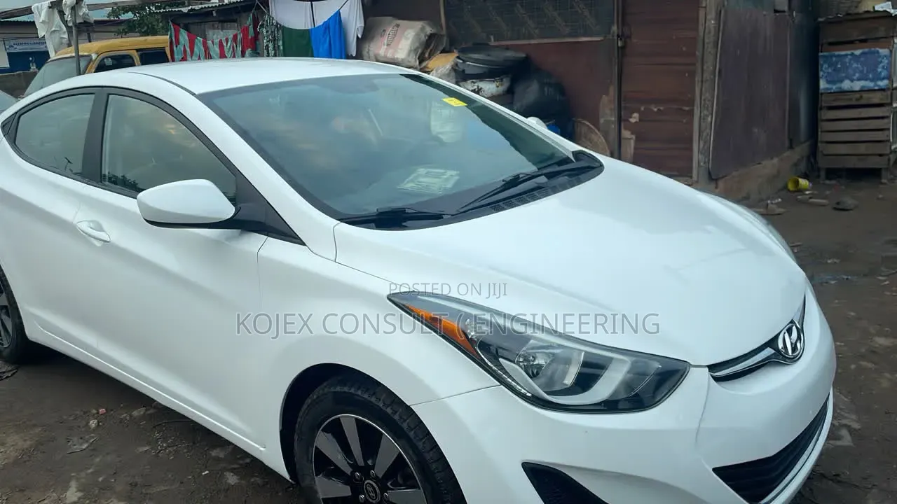 Hyundai Elantra 2014 White