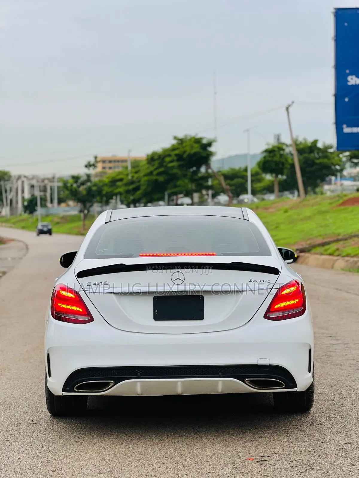 Mercedes-Benz C400 2018 White