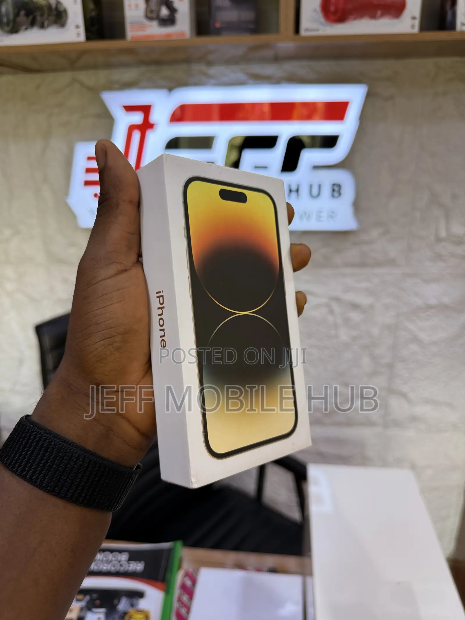 New Apple iPhone 14 Pro 128 GB Gold