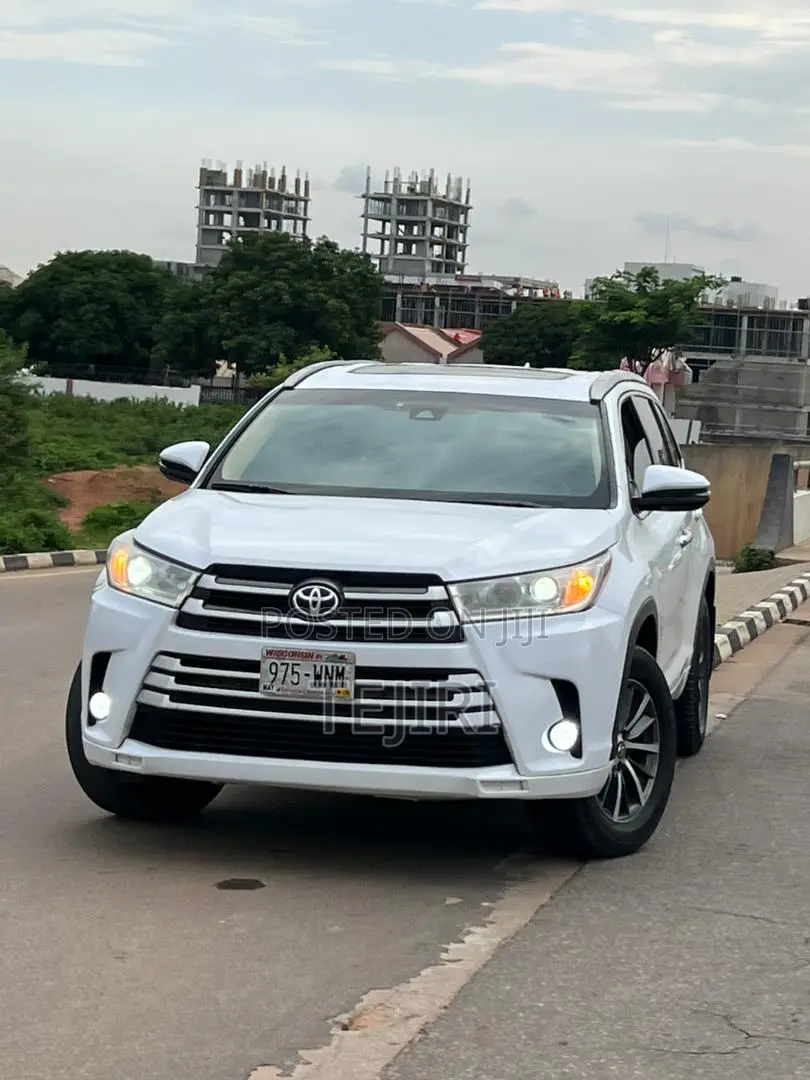 Toyota Highlander 2019 White
