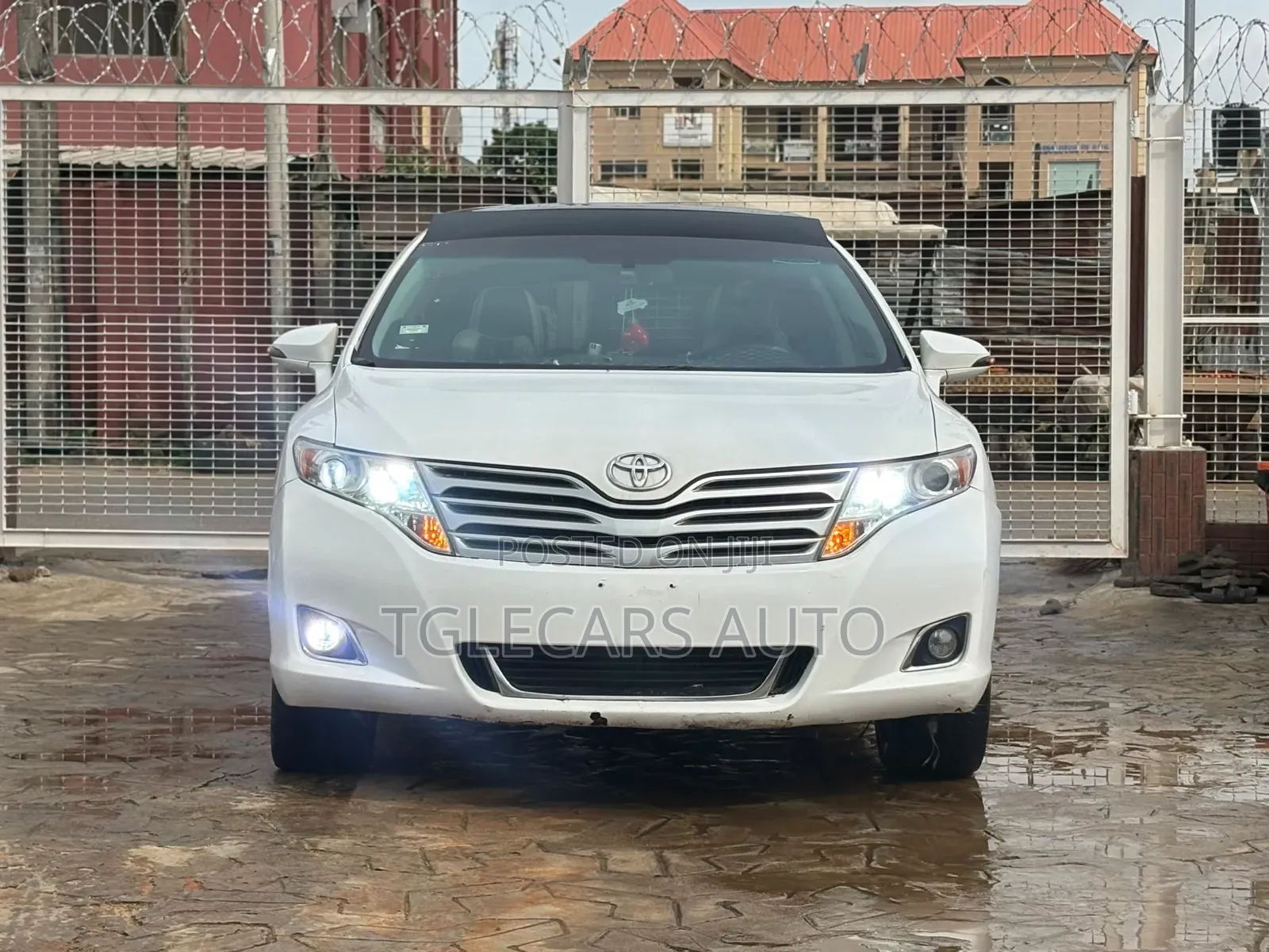Toyota Venza 2010 White