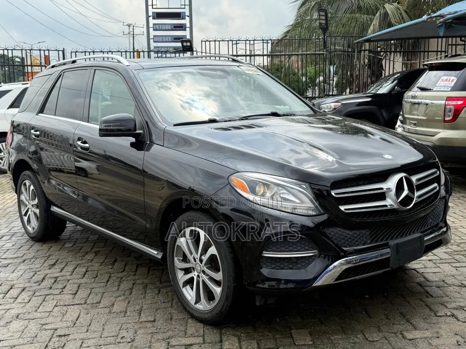 Mercedes-Benz GLE-Class 2016 Black