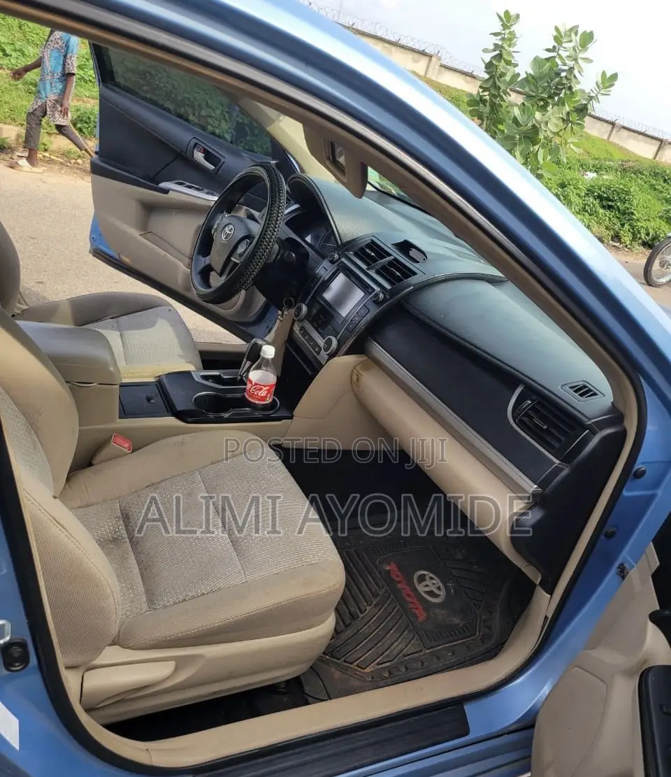 Toyota Camry 2013 Blue