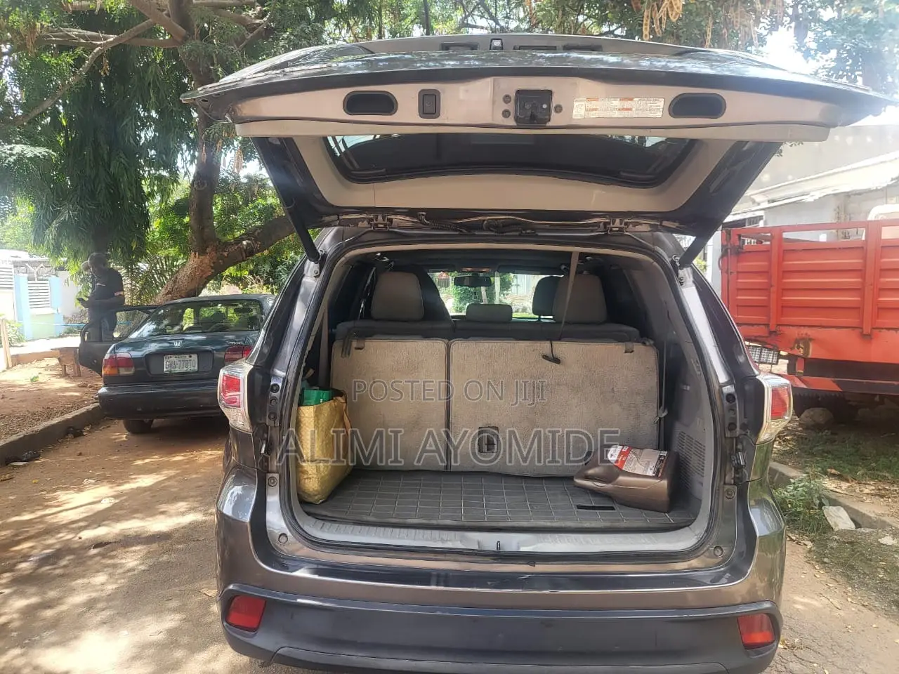 Toyota Highlander 2018 Brown