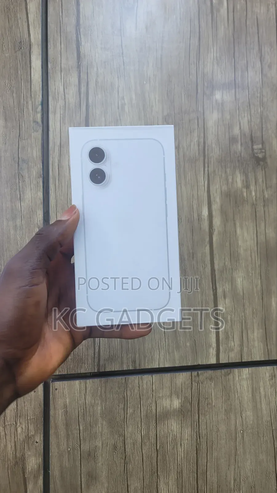 New Apple iPhone 16 128 GB White