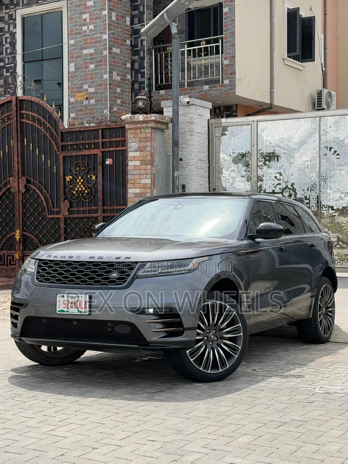 Land Rover Range Rover Velar 2018 Gray