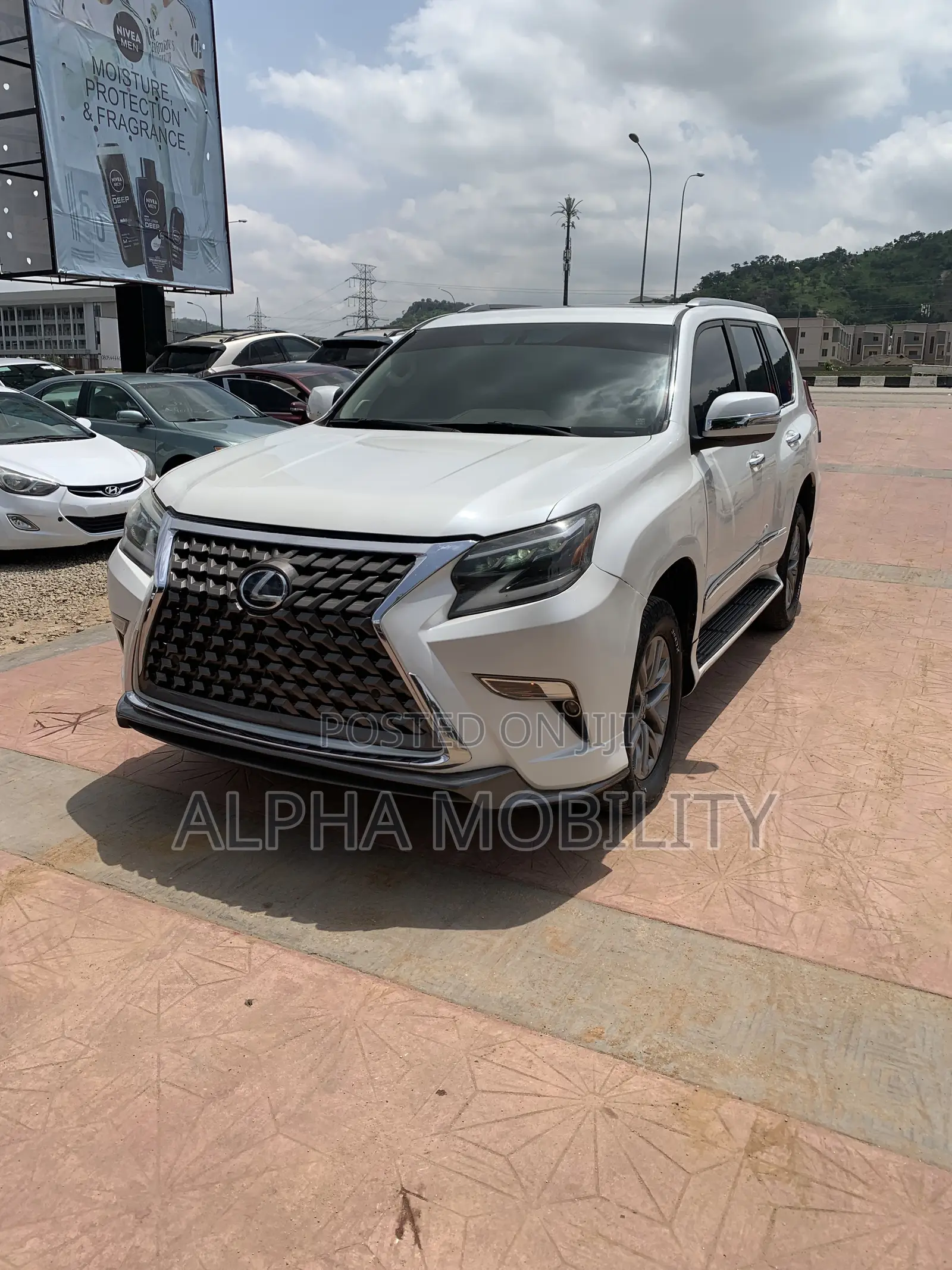 Lexus GX 2017 White