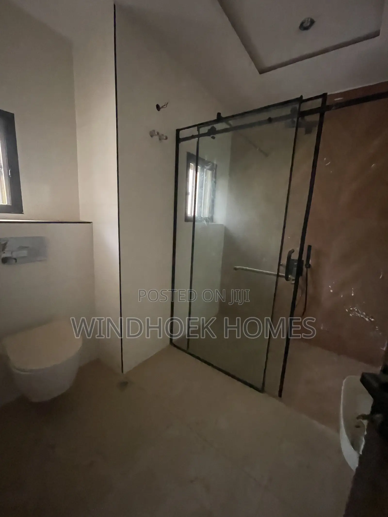 4bdrm Duplex in Jahi for sale