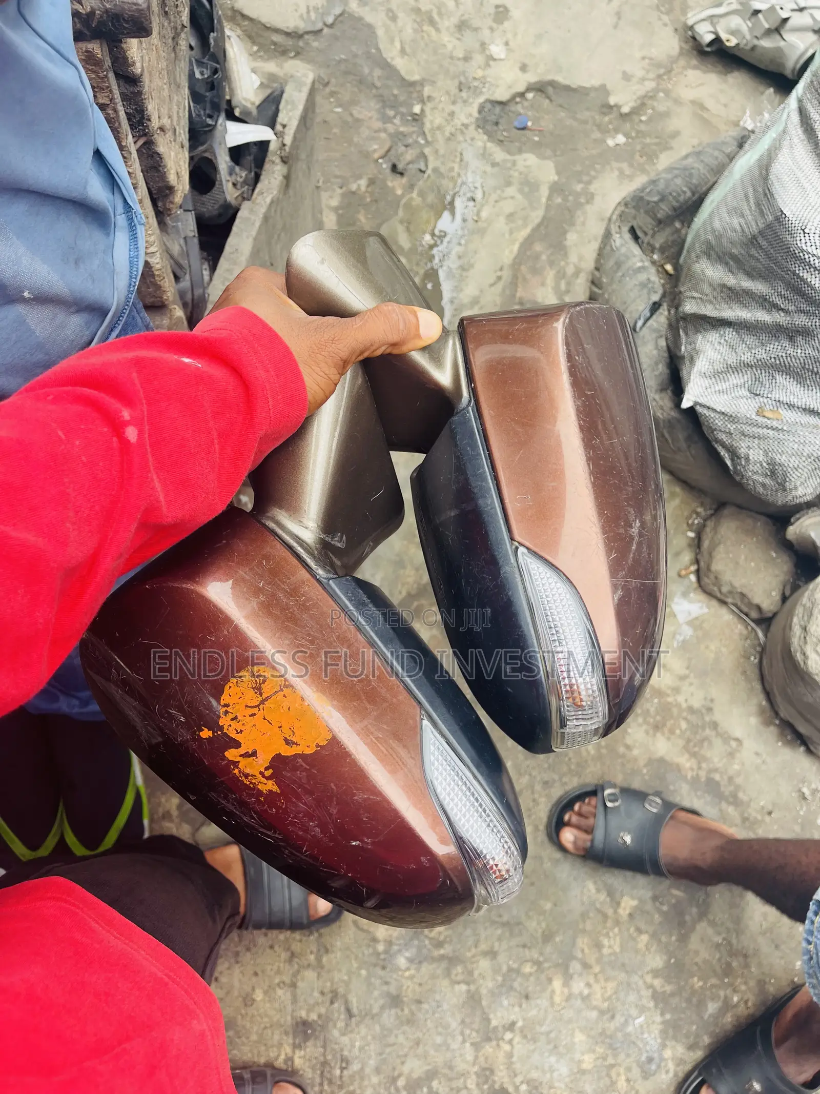Complete Side Mirror Venza 2015 Available Tokunbo With Light