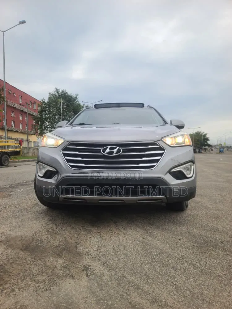 Hyundai Santa Fe 2015 Silver