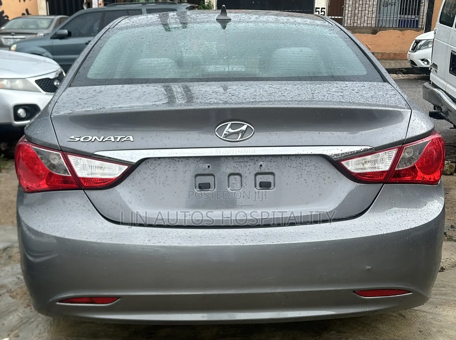Hyundai Sonata GLS Sedan FWD (2.4L 4cyl 5A) 2010 Gray