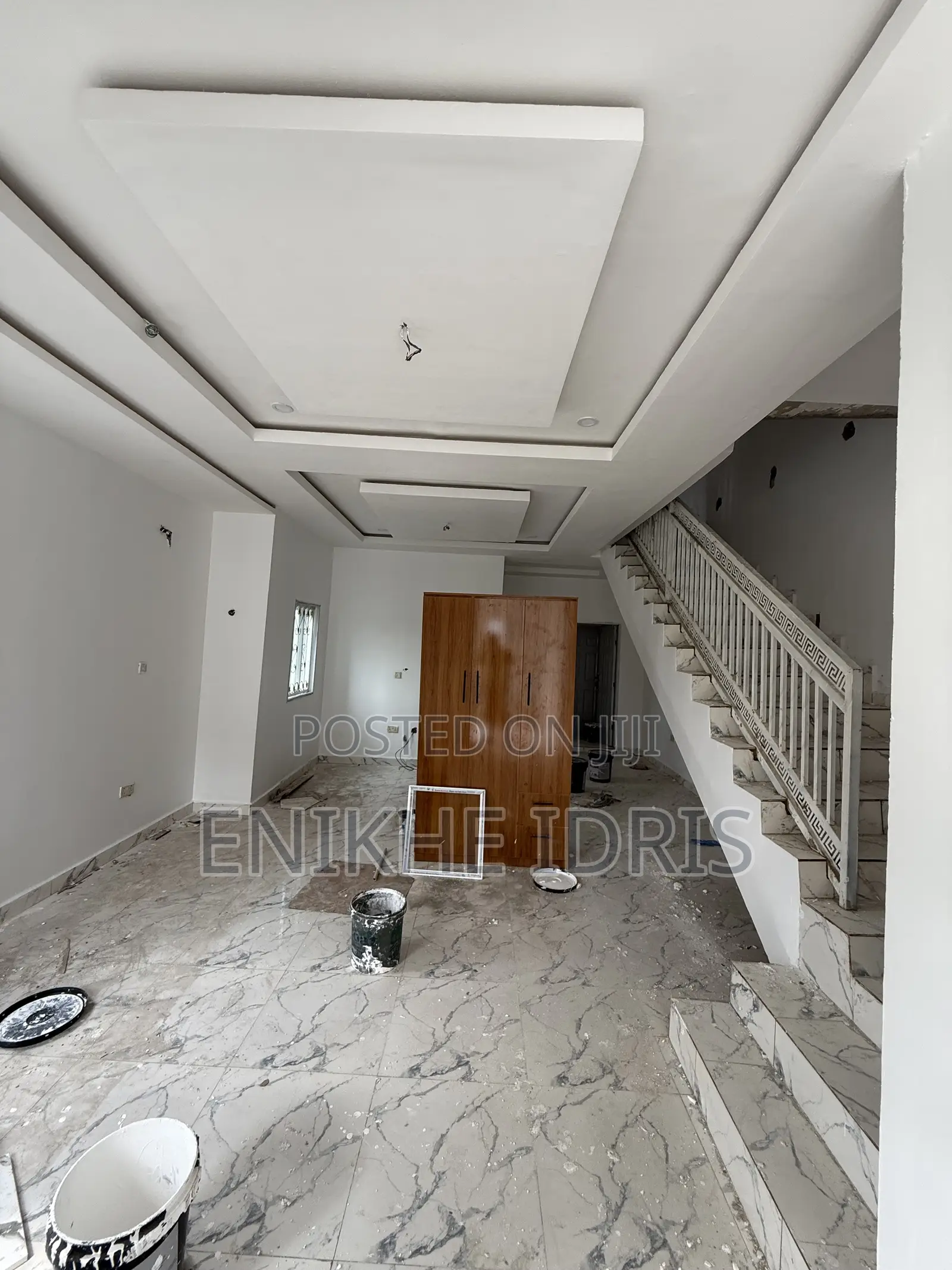 3bdrm Apartment in Ectors, Lugbe District for rent