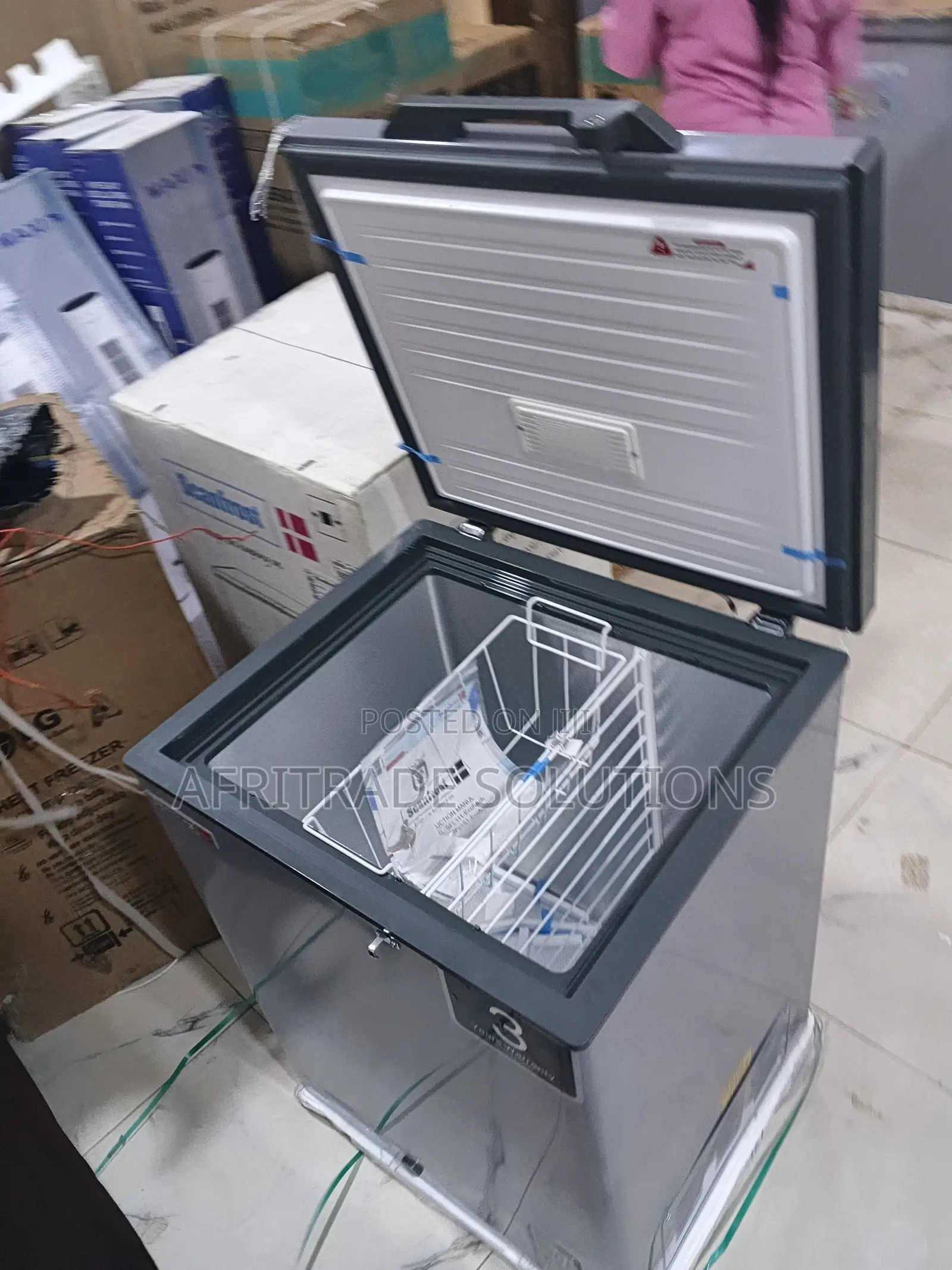 Scanfrost Apscfzfg44 134l Family Size Freezer