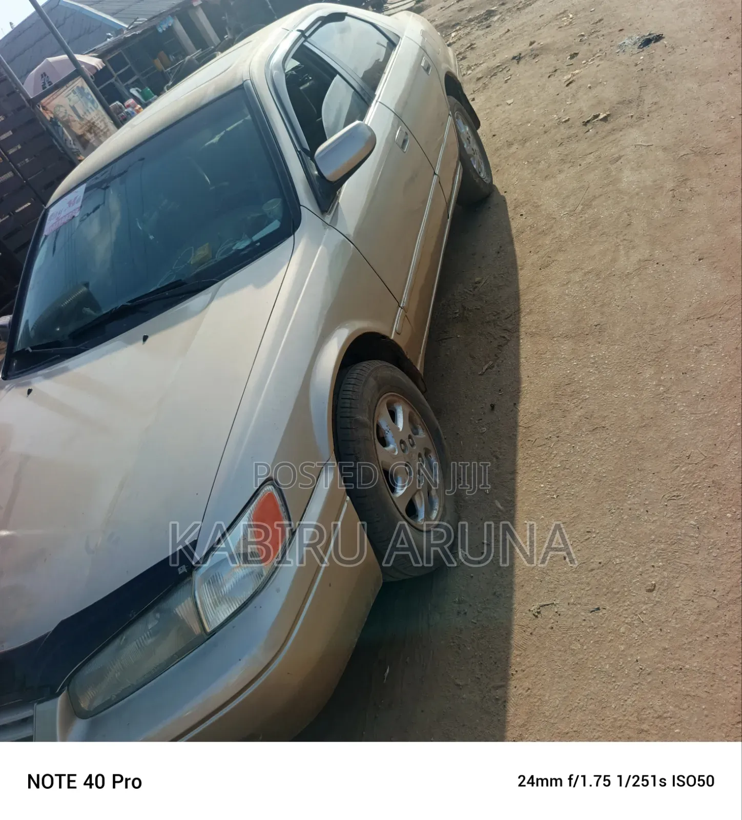 Toyota Camry Automatic 1999 Gold