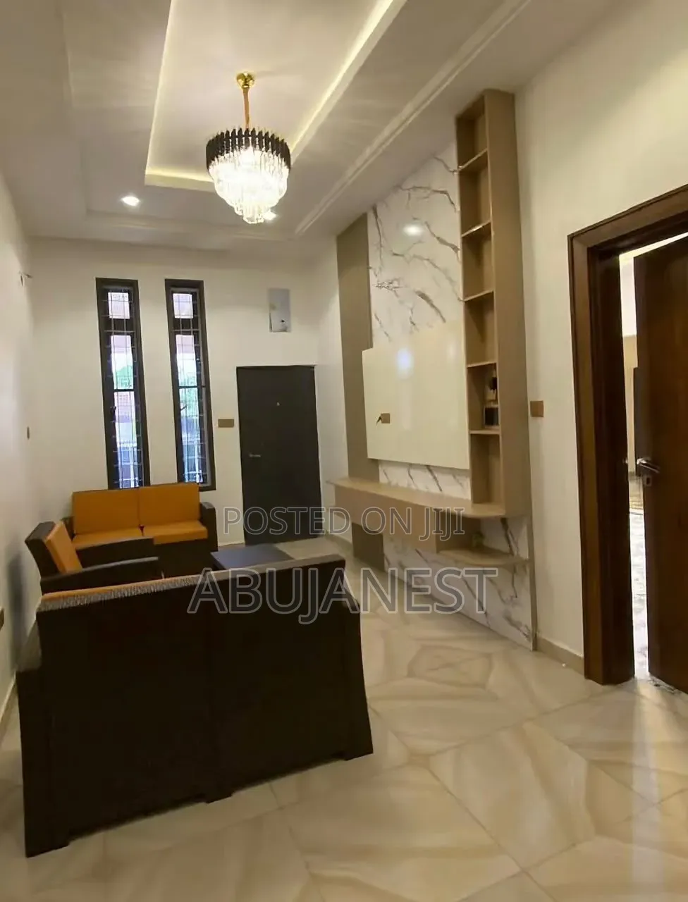 5bdrm Duplex in 5 Bedroom Fully for sale