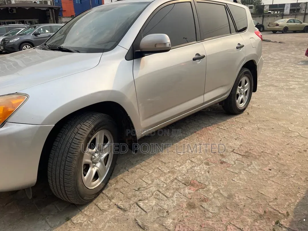 Toyota RAV4 3.5 2012 Silver