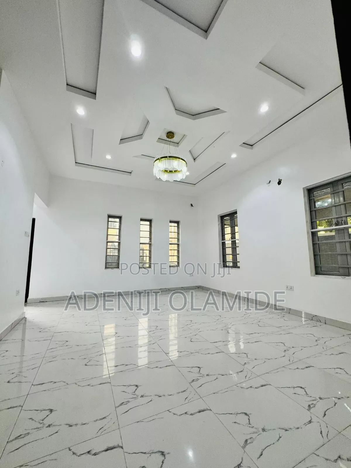 Furnished 4bdrm Duplex in Thomas Estate for sale