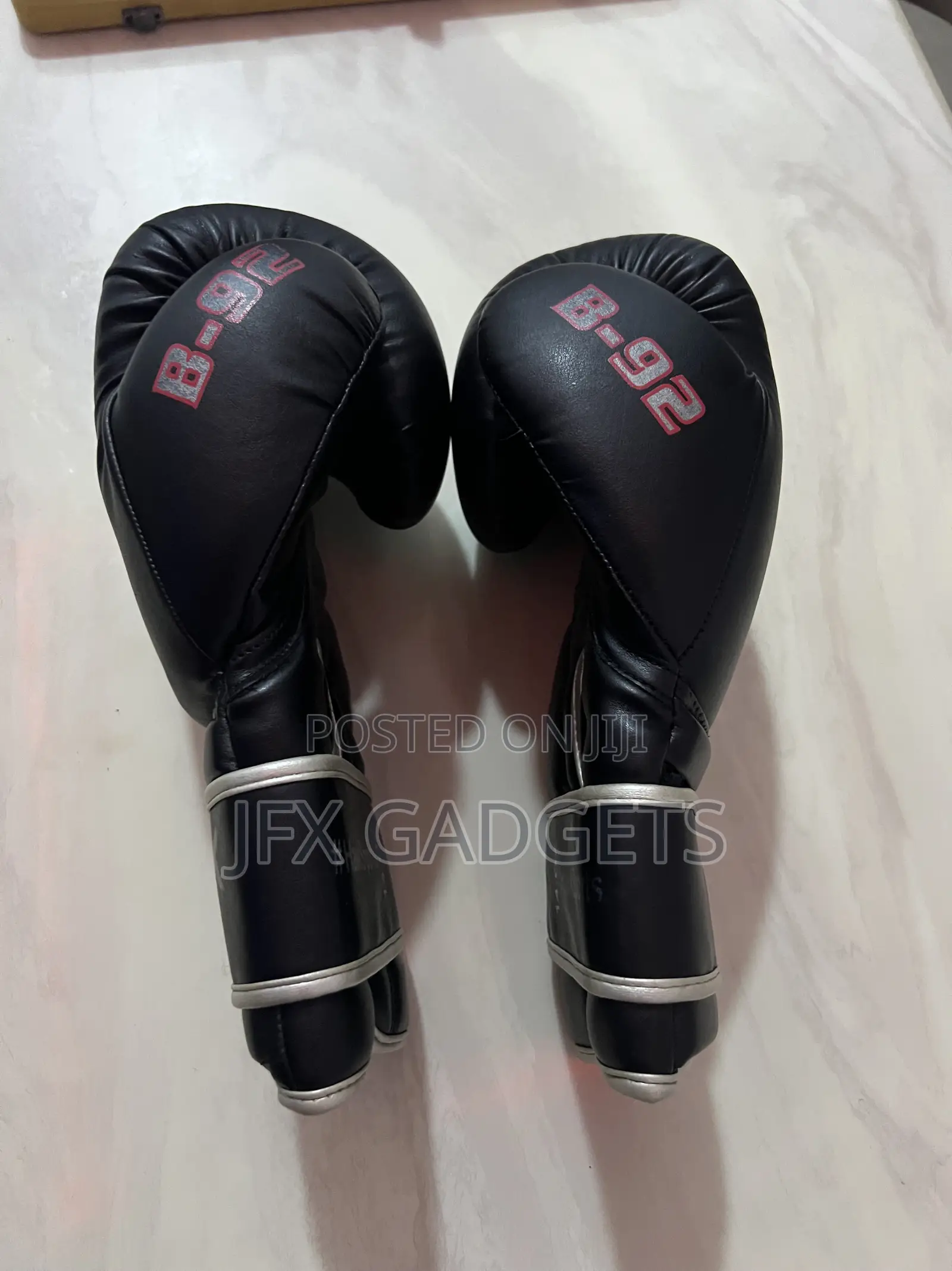 Original High Quality Boxing Gloves (14oz)