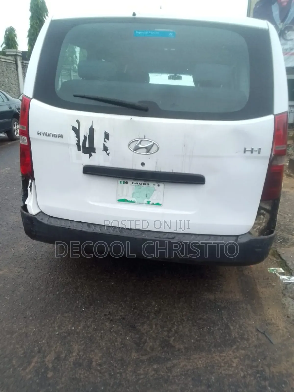 Hyundai H1 2014 White