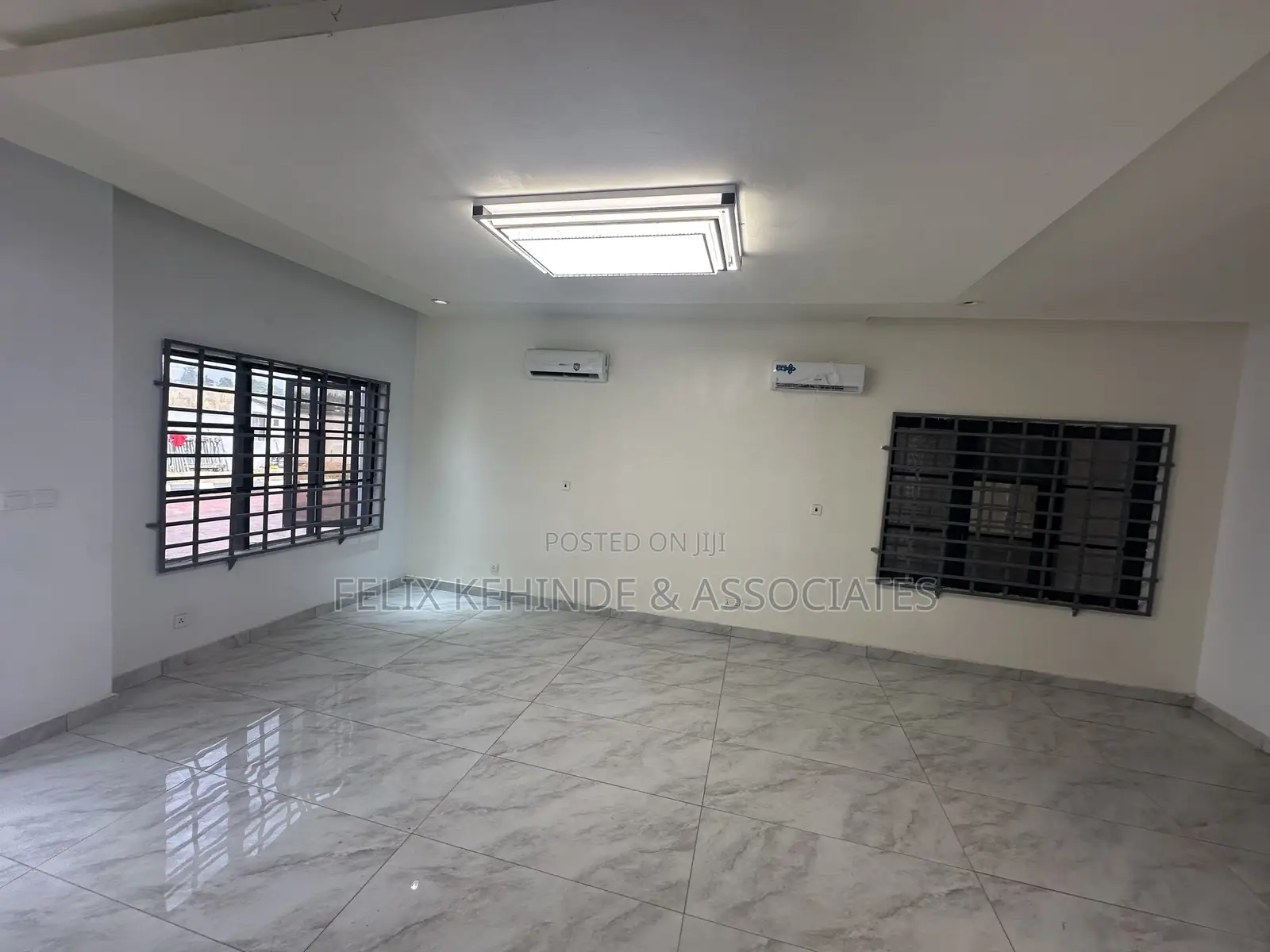 4bdrm Townhouse/Terrace in Alalubosa Estate for sale