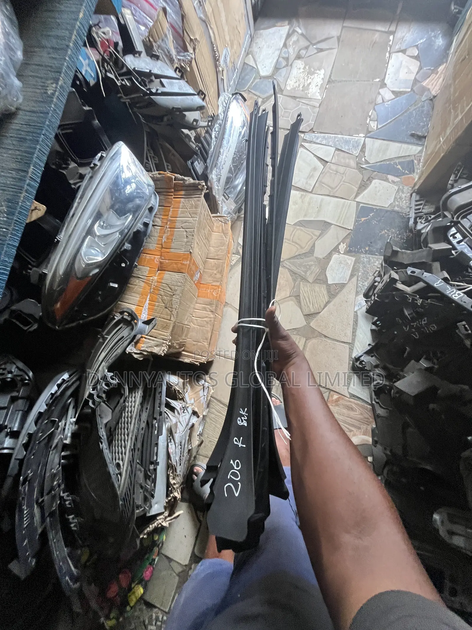 Wind Screen Chrome for C300 2023 Model W206