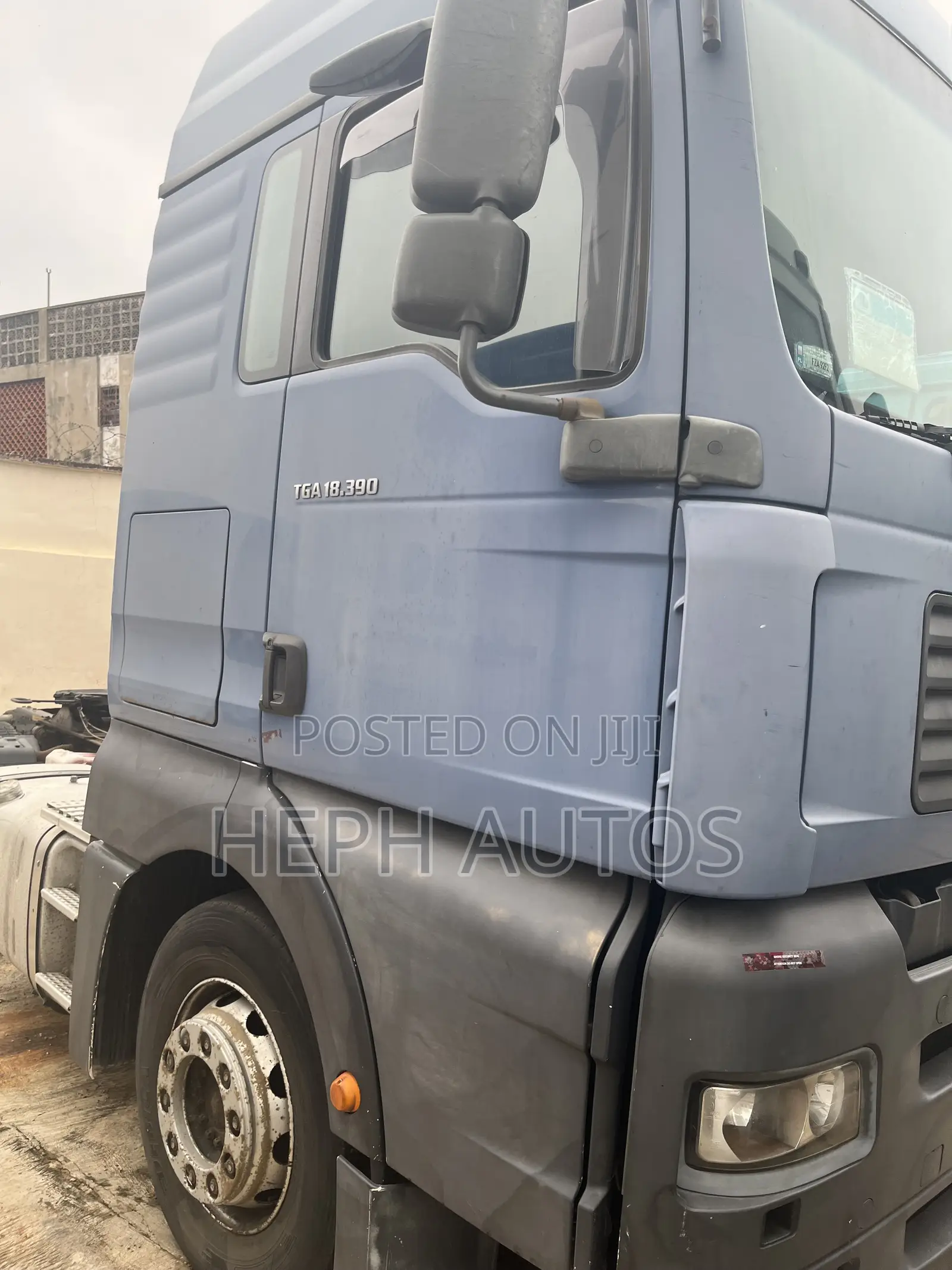 Clean Man Trailer Head