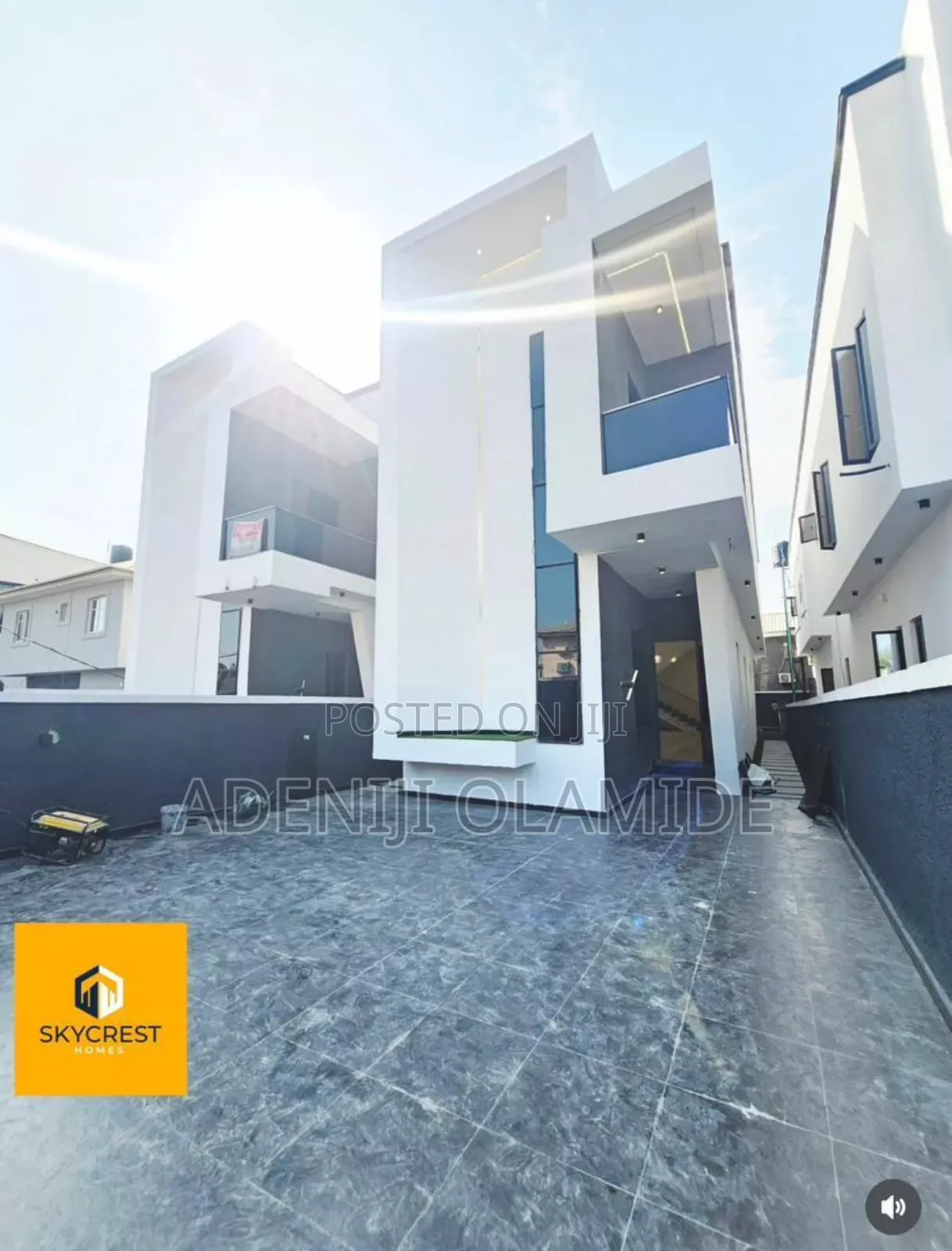 Furnished 5bdrm Duplex in Thomas Estate for sale