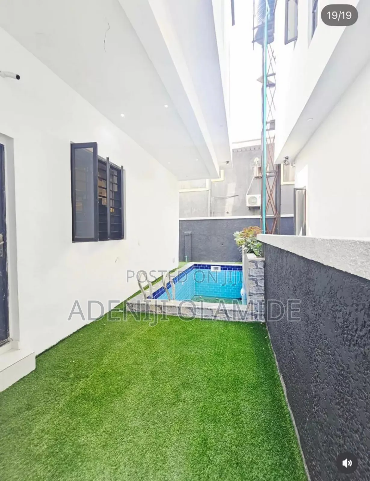 Furnished 5bdrm Duplex in Thomas Estate for sale