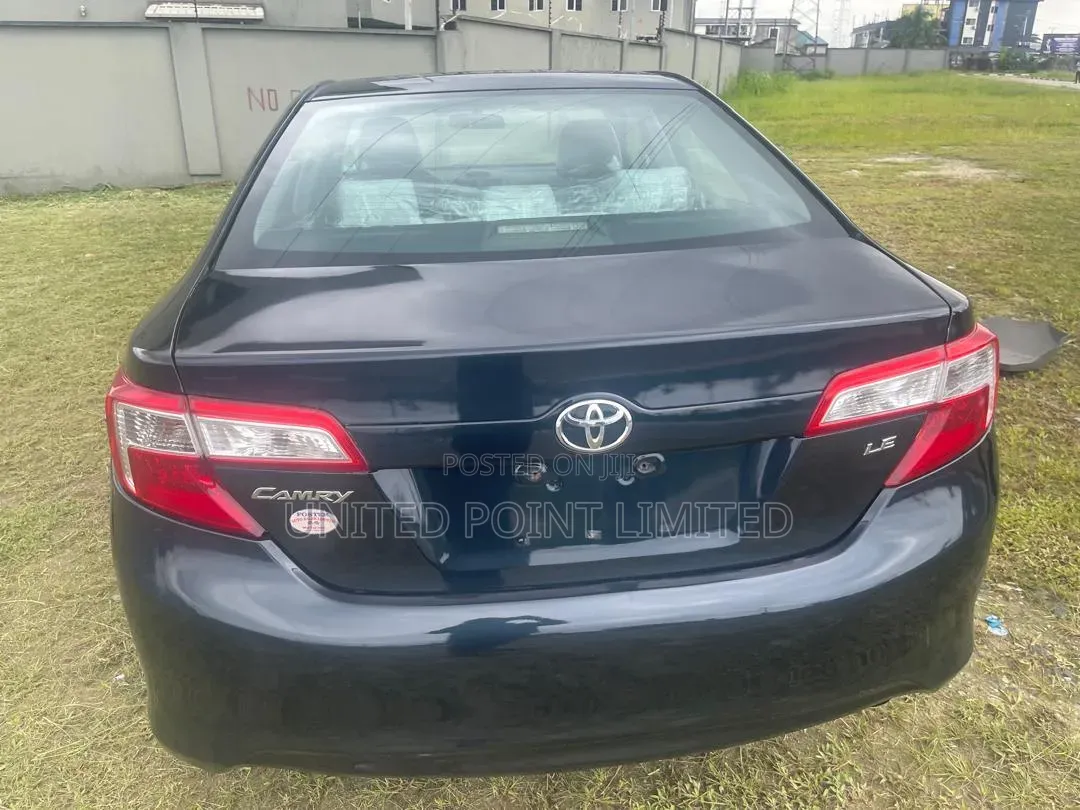 Toyota Camry 2013 Blue