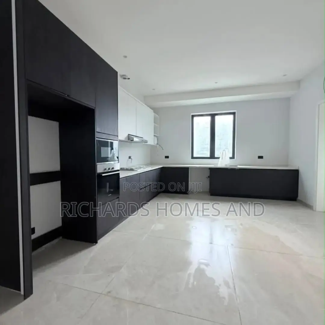 4bdrm Maisonette in Bourdillon for rent