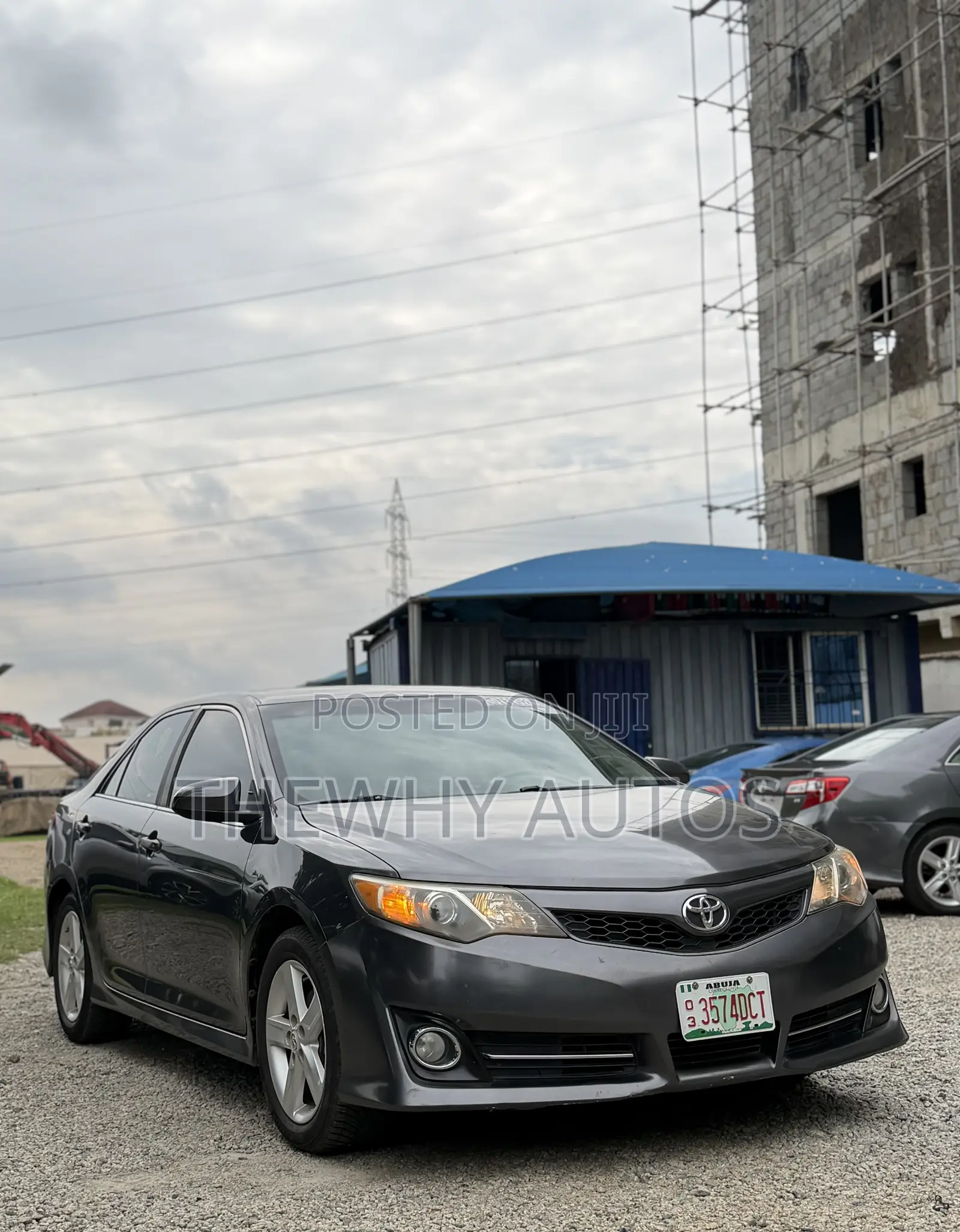 Toyota Camry SE 4dr Sedan (2.5L 4cyl 6A) 2012 Gray