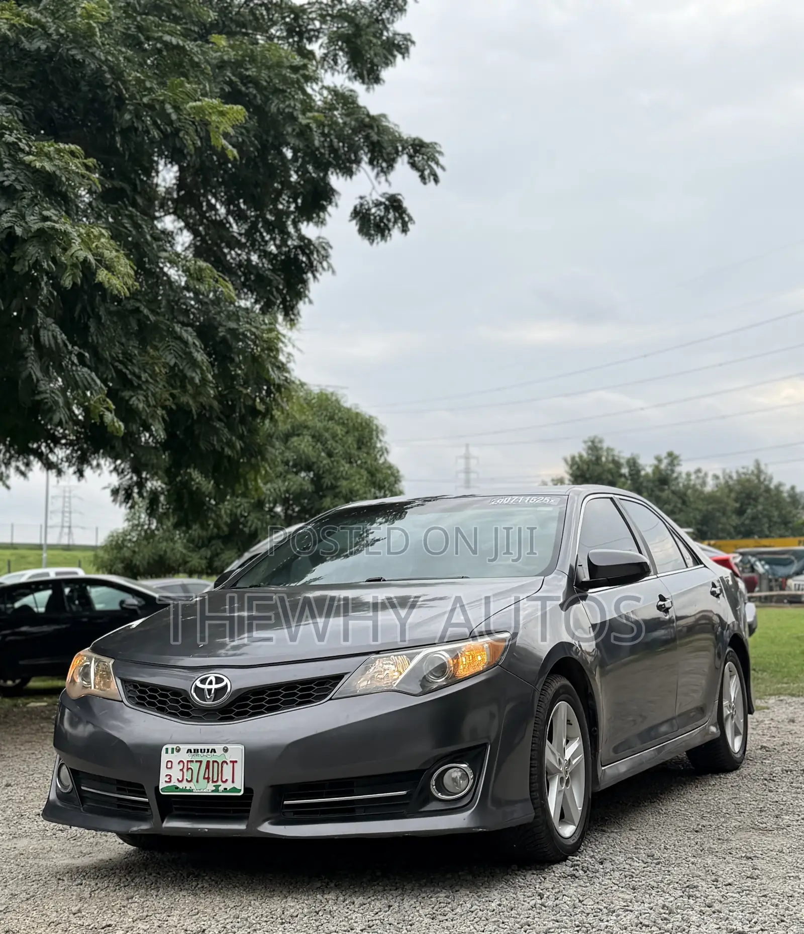 Toyota Camry SE 4dr Sedan (2.5L 4cyl 6A) 2012 Gray
