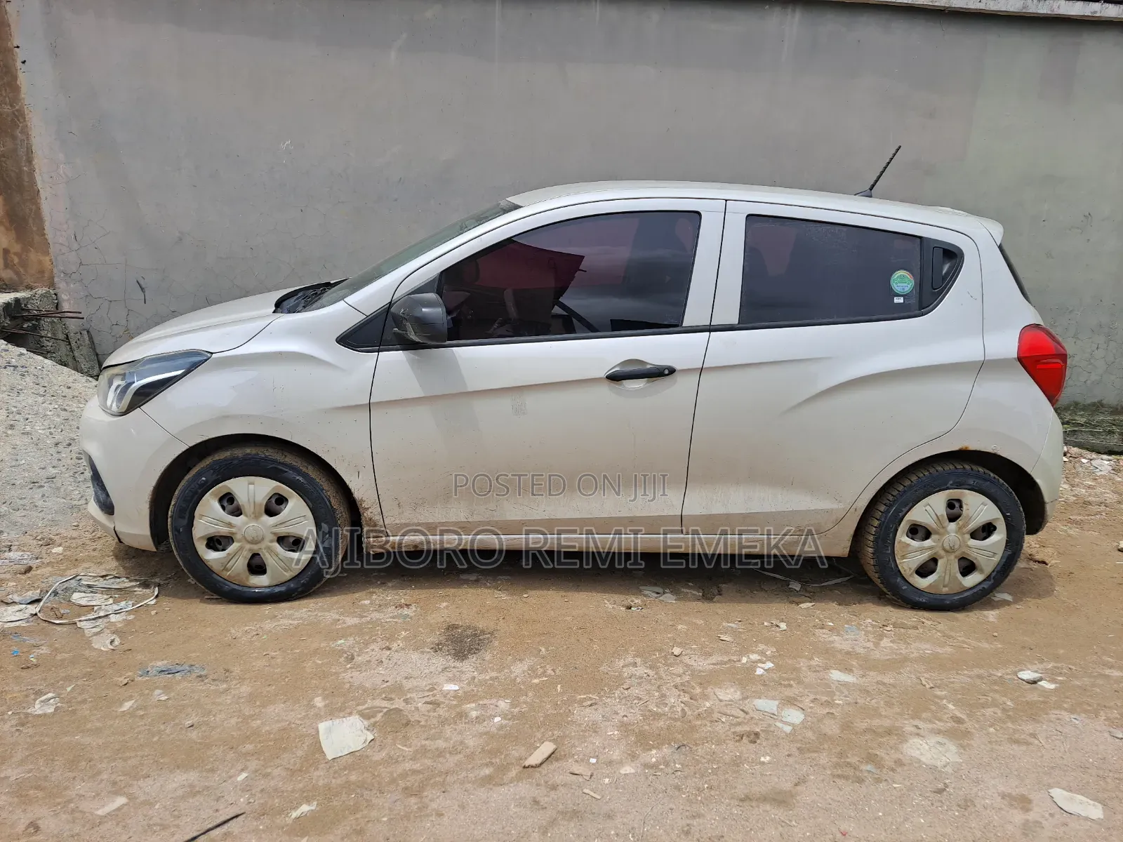 Chevrolet Spark LT w/1LT CVT 2016 Off white