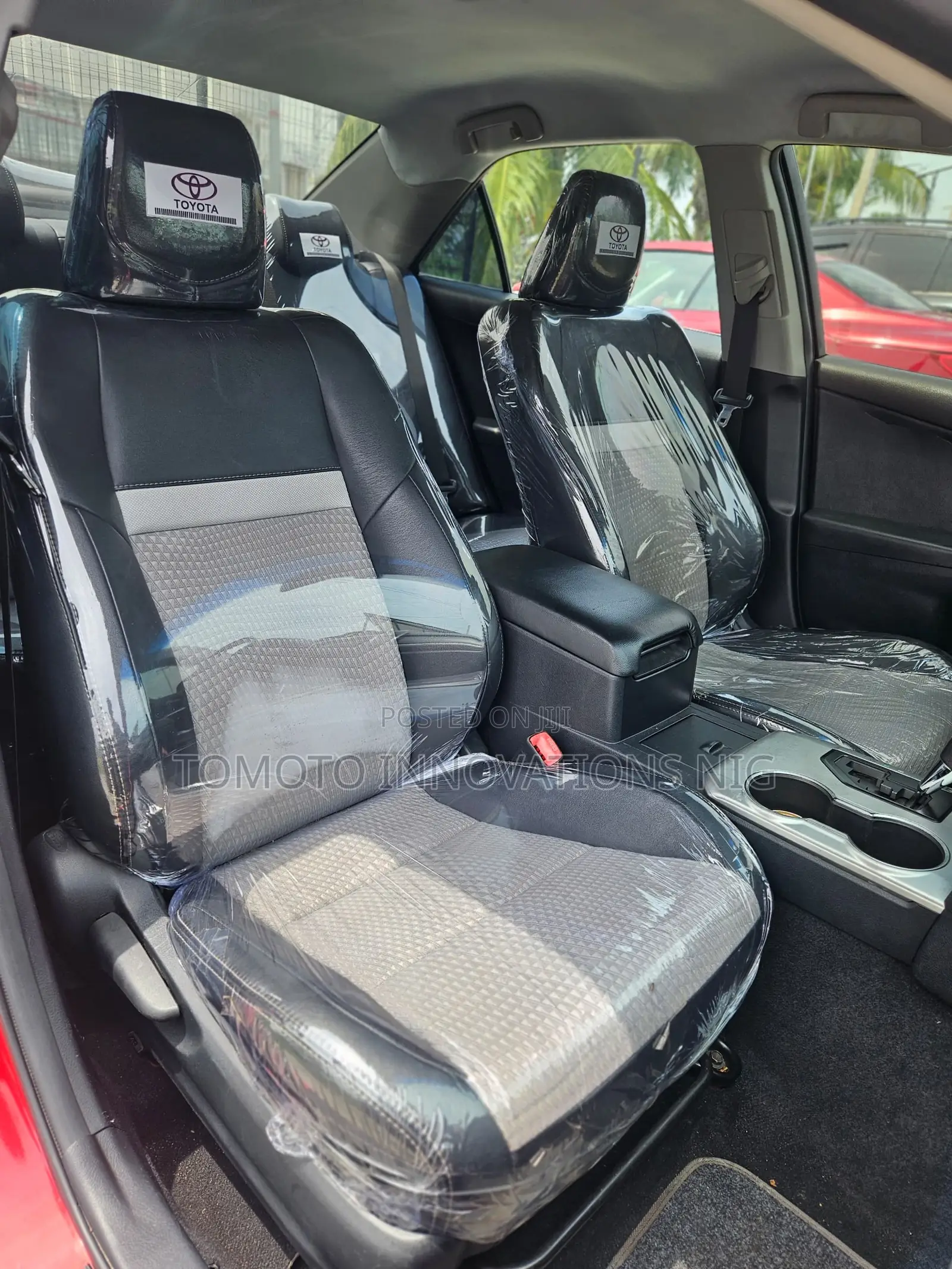Toyota Camry SE V6 4dr Sedan (3.5L 6cyl 6A) 2012 Red