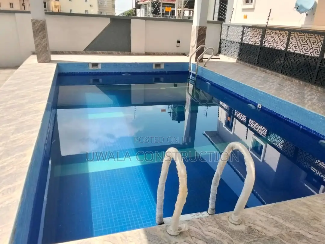 3bdrm Townhouse/Terrace in Dawaki for sale